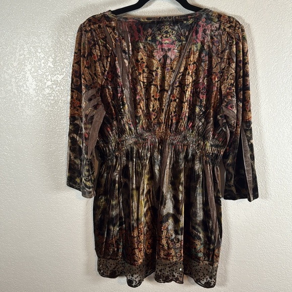 One World Y2K Mixed Pattern Velvet Babydoll Top Sequin Trim Size Large - Picture 4 of 6